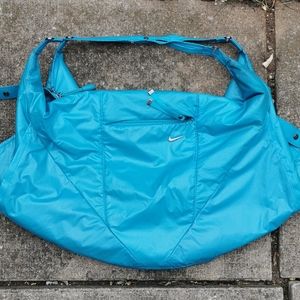 Nike duffle bag